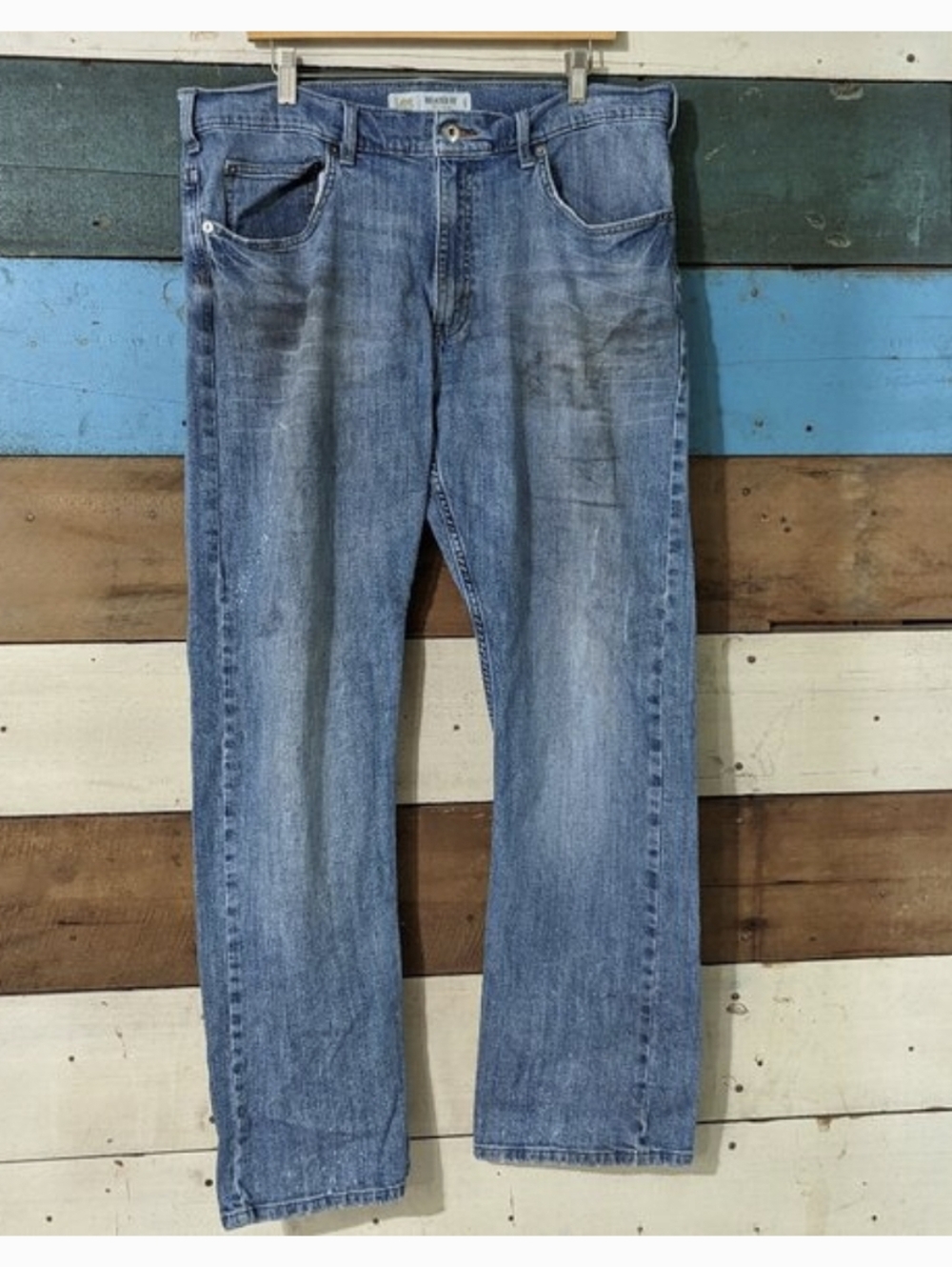Lee Relaxed Fit Bootcut 38x34 Faded Distressed Stained Blue Jeans Broken In E